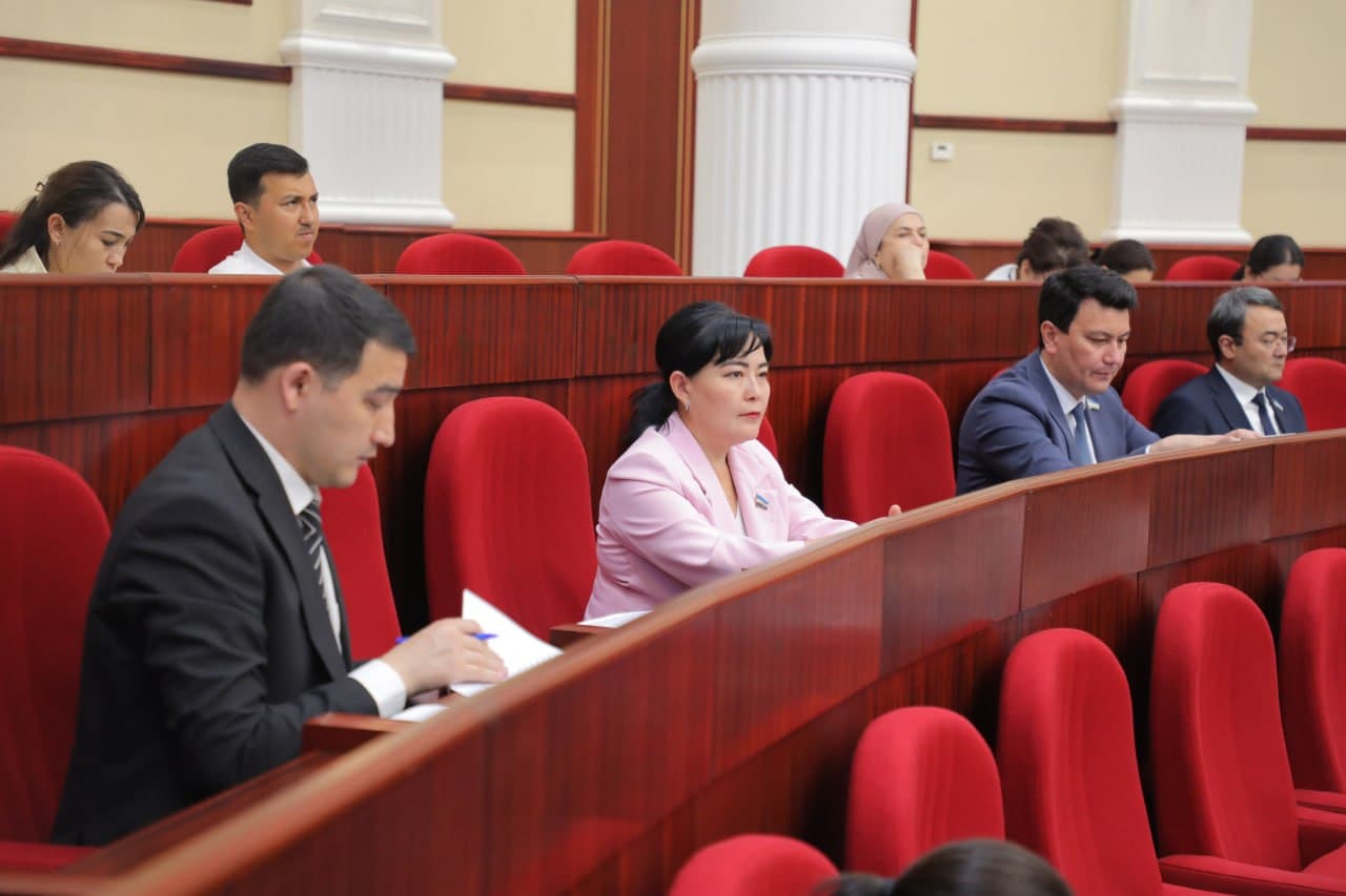 “Raqamli texnologiyalar xalqaro markazi to‘g‘risida”gi O‘zbekiston Respublikasi Konstitutsiyaviy Qonun loyihasi deputatlar tomonidan qabul qilindi va Senatga yuborildi
