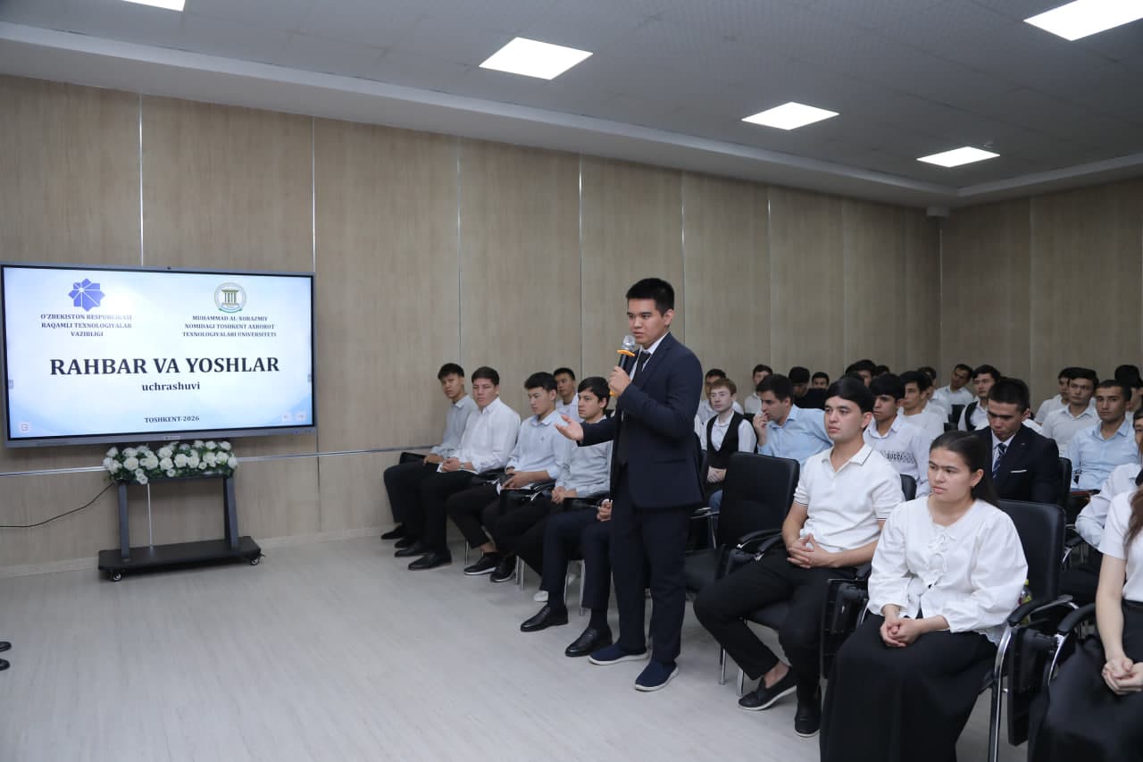 TUIT Hosts Youth Day Dialogue with Students and Young People
