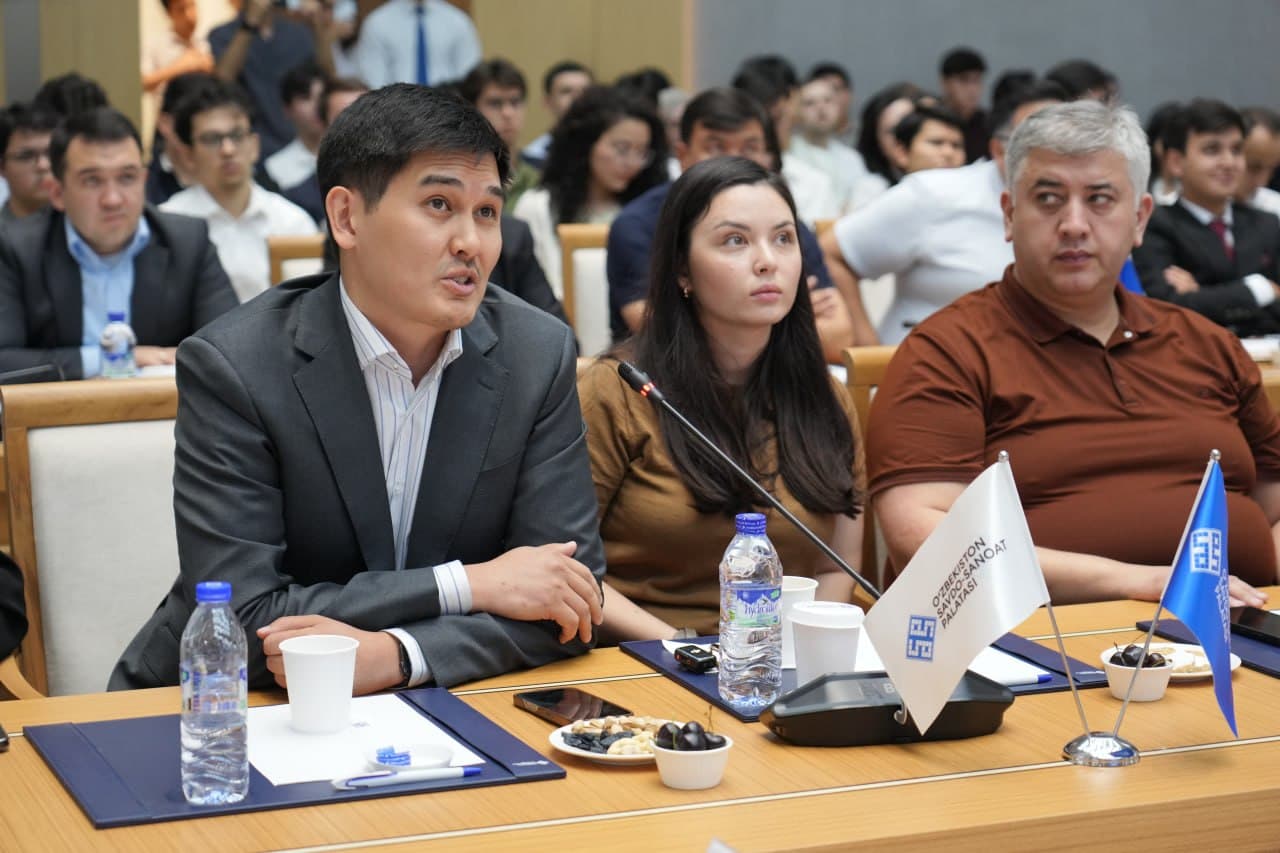 Dunyoning eng nufuzli universitetlarida tahsil olayotgan o‘zbekistonlik talabalar va mahalliy tadbirkorlar ishtirokida ochiq muloqot bo‘lib o‘tdi