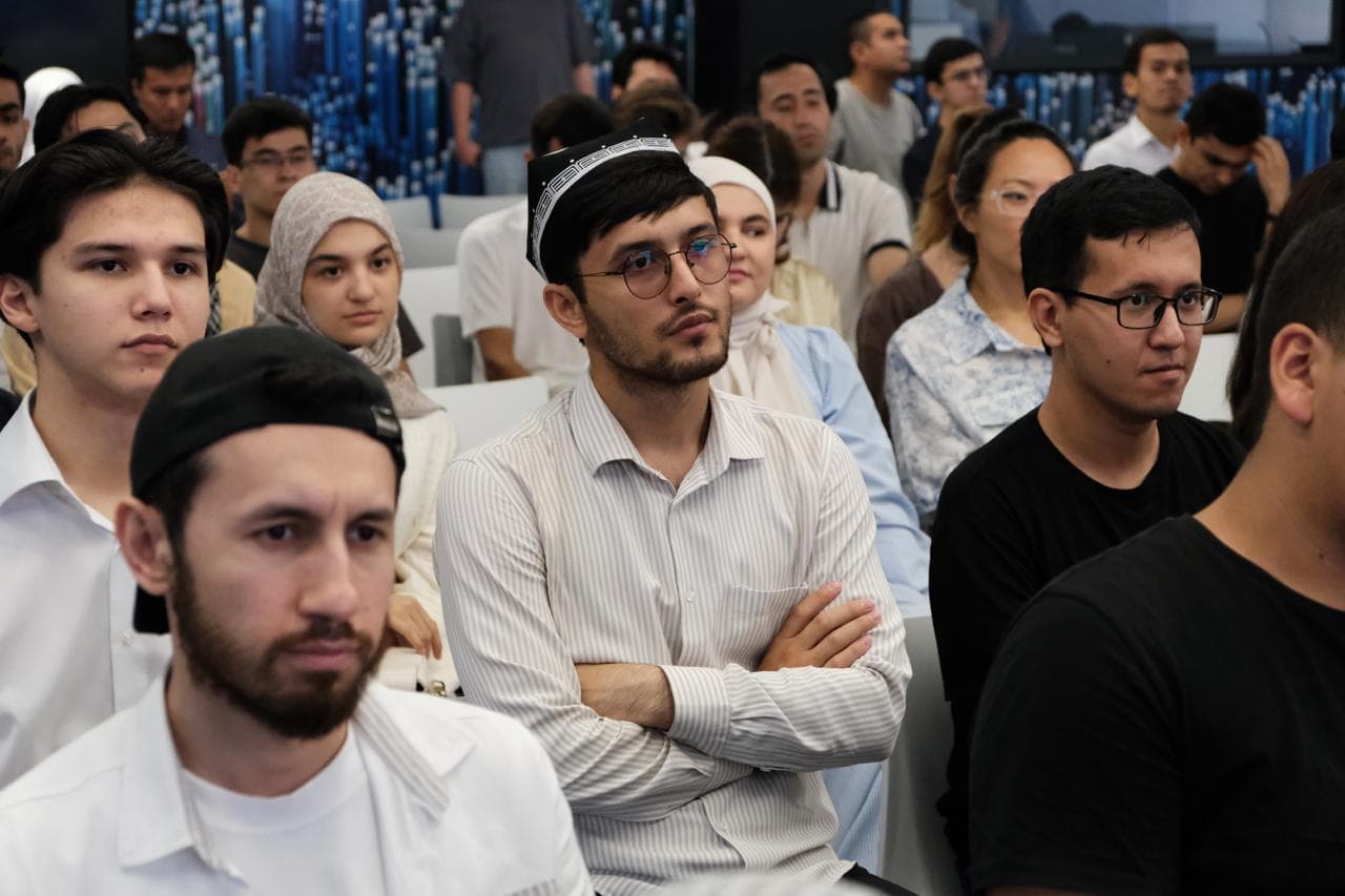 Toshkentda yangi avlod AI-startaplarini rivojlantirishga qaratilgan “AI inkubator” dasturi rasman ishga tushirildi