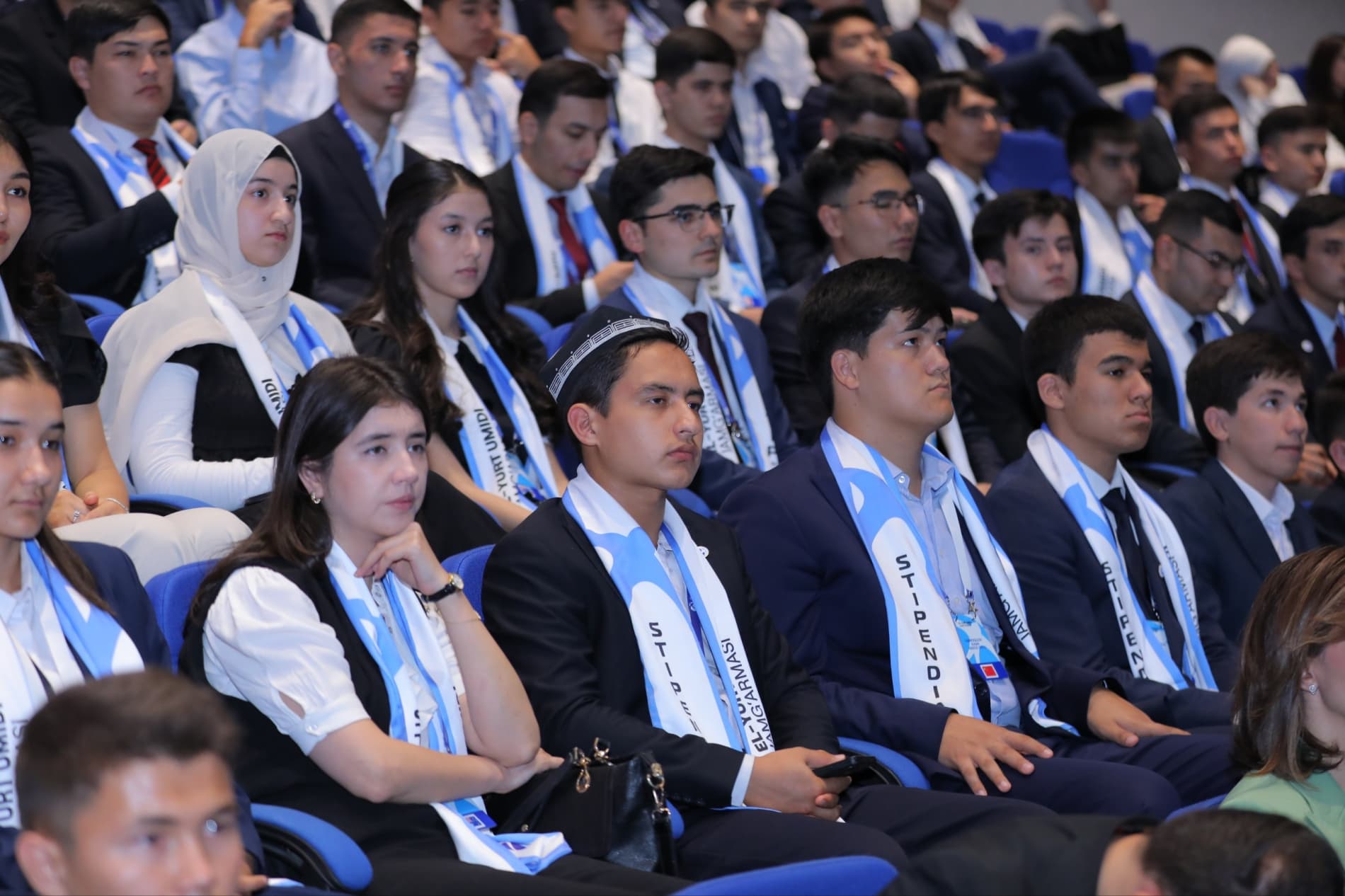 Forum and Job Fair Held for El-yurt Umidi Foundation Scholarship Holders