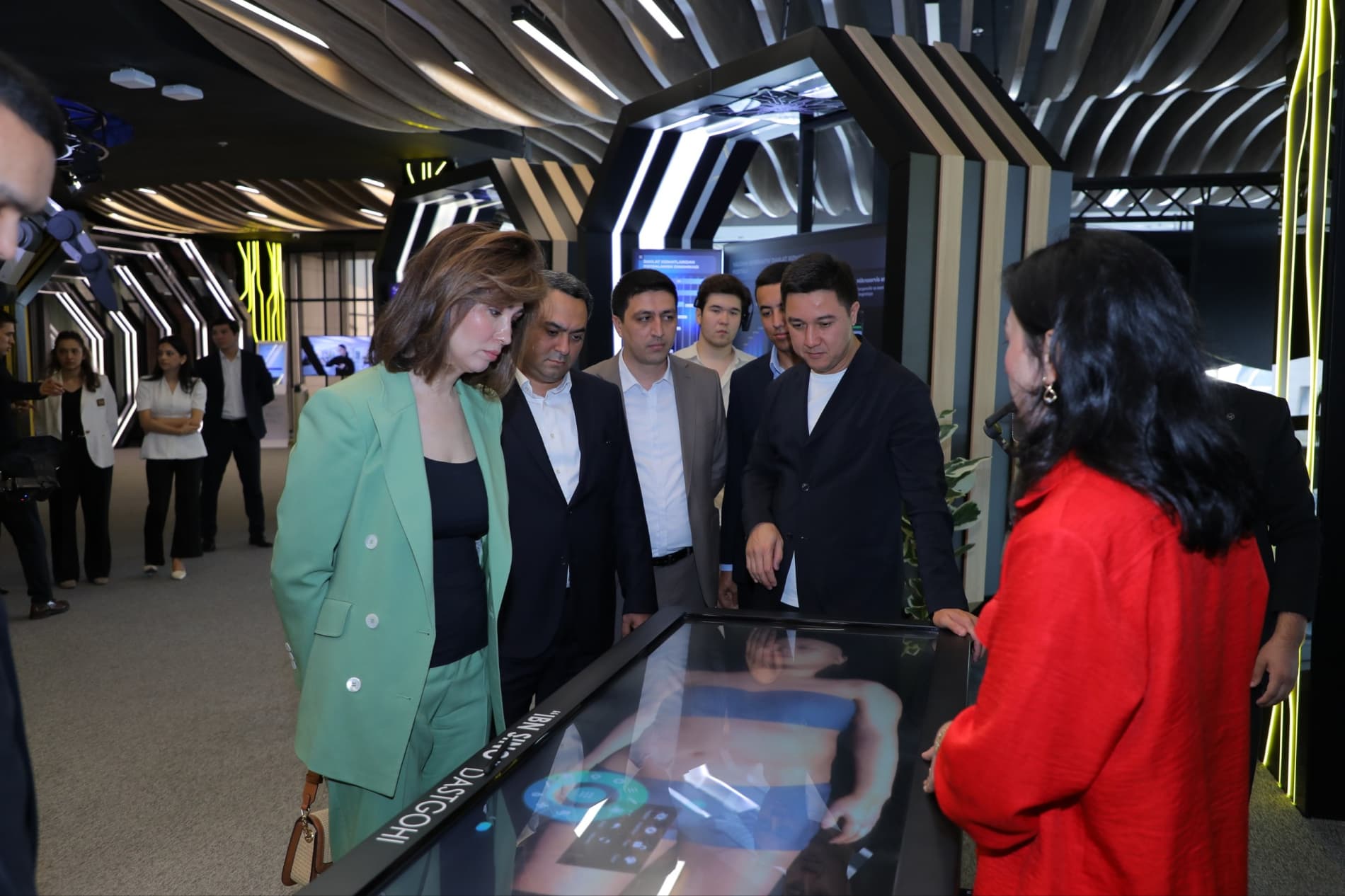 Forum and Job Fair Held for El-yurt Umidi Foundation Scholarship Holders