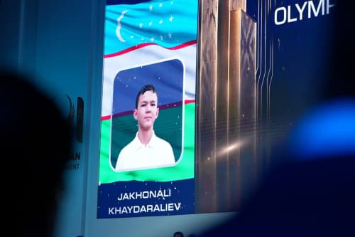IOI 2026 da kumush medalni qo‘lga kiritgan O‘zbekiston milliy jamoasi vakili taqdirlandi