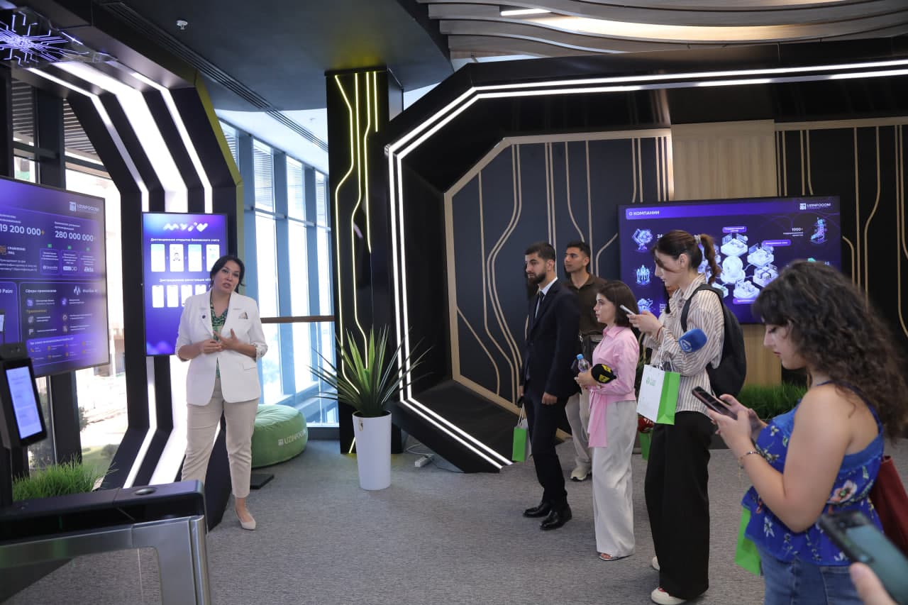 International Media Tour Organized for Azerbaijani Media Representatives at the IT Park Uzbekistan Complex