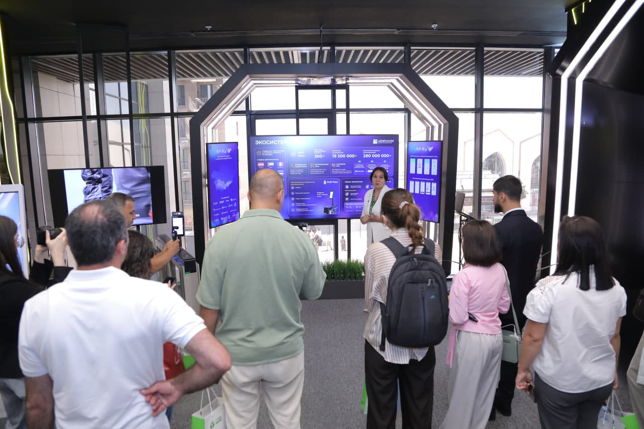 International Media Tour Organized for Azerbaijani Media Representatives at the IT Park Uzbekistan Complex