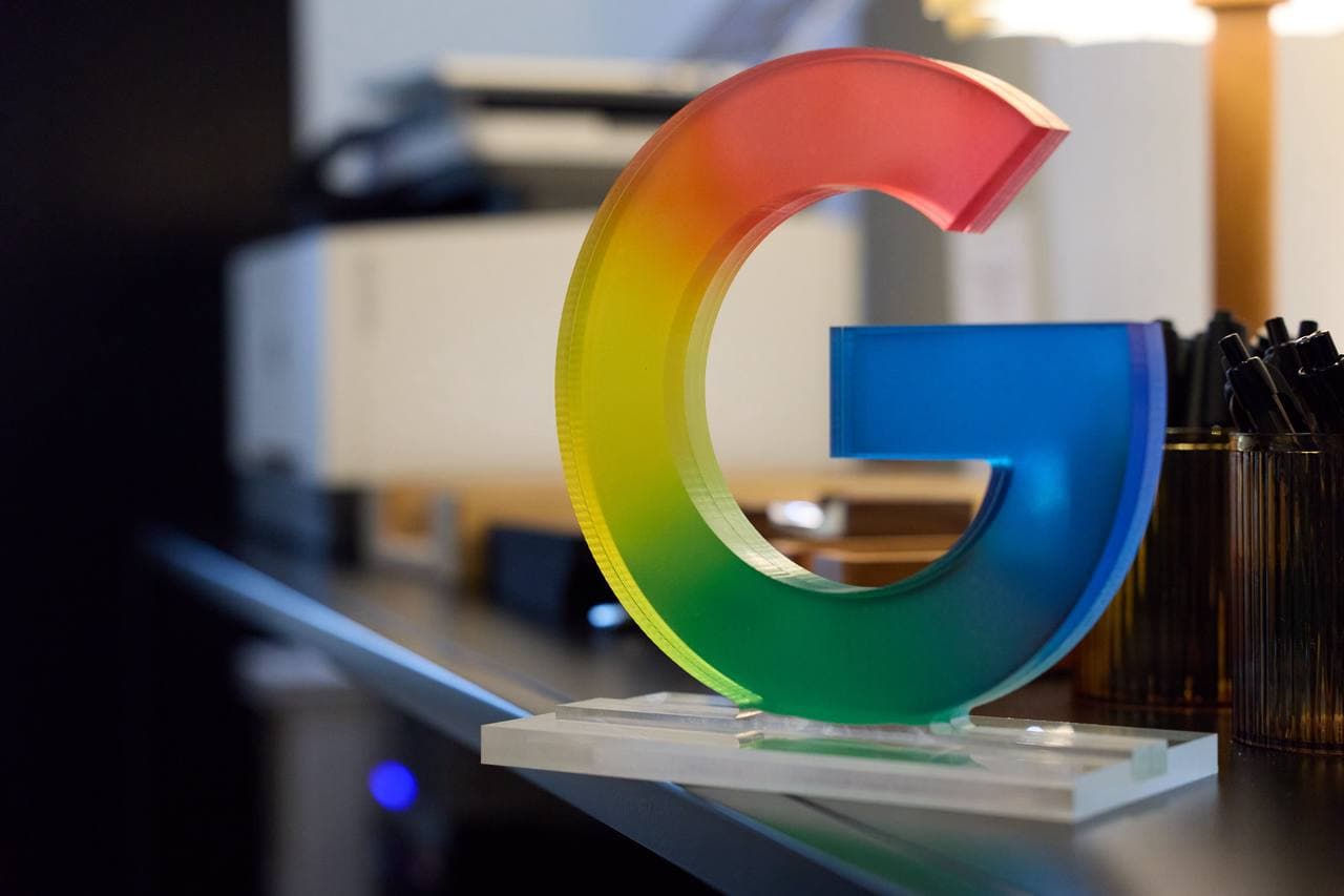 Google vitse-prezidenti Karan Bhatiya bilan uchrashuvda O‘zbekistonda YouTube monetizatsiyasini ishga tushirish masalasini muhokama qildik.