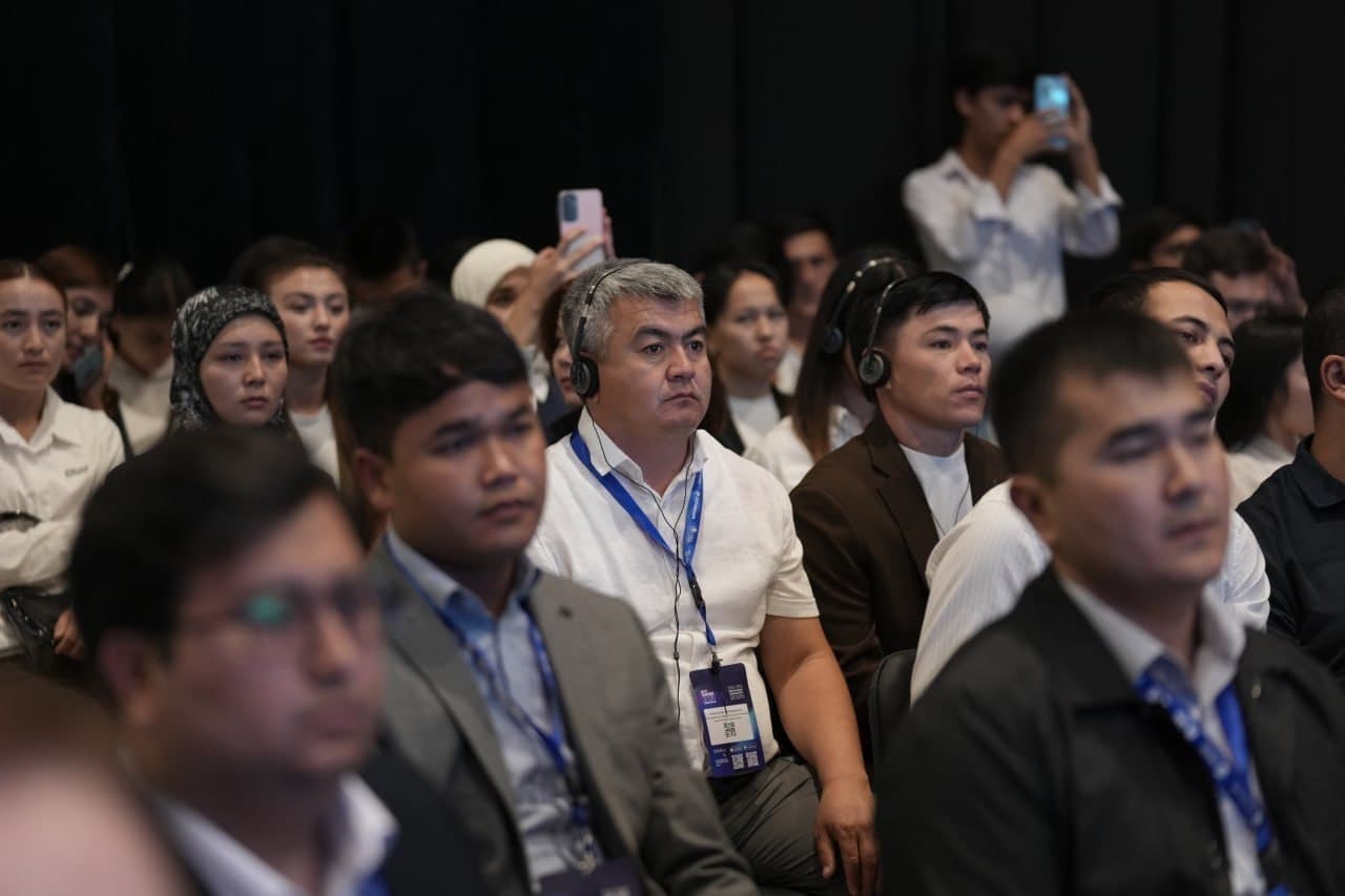 ICT WEEK: xalqaro ekspertlar sun’iy intellekt etikasi va mas’uliyatli boshqaruv masalalarini muhokama qildi