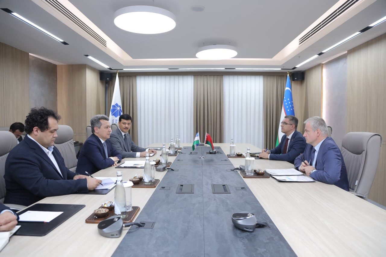Belarus elchisi bilan raqamli texnologiyalar sohasidagi hamkorlik istiqbollari muhokama qilindi