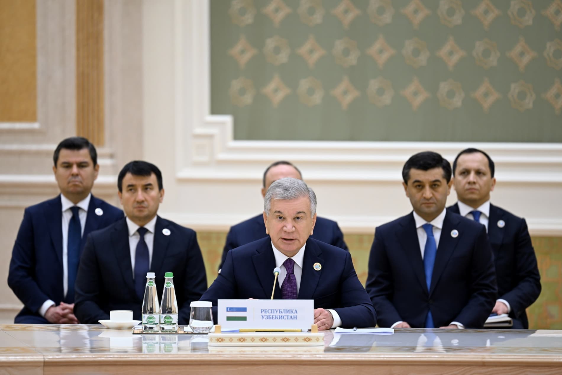 Президент Узбекистана обозначил важные направления совместной деятельности в формате Консультативных встреч глав государств Центральной Азии и Азербайджана