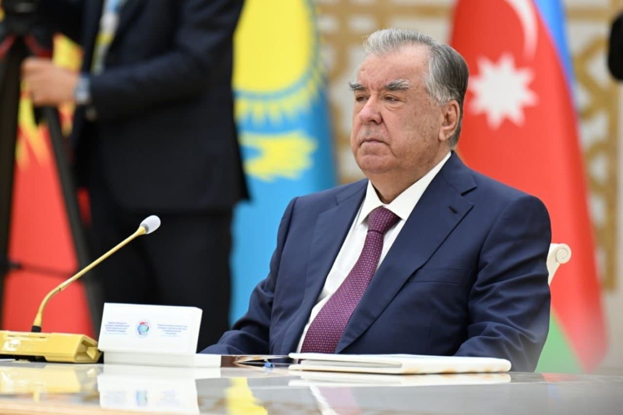 Президент Узбекистана обозначил важные направления совместной деятельности в формате Консультативных встреч глав государств Центральной Азии и Азербайджана