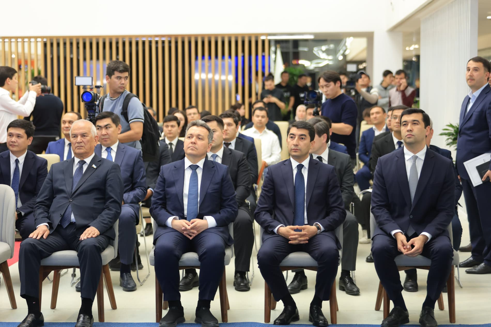 “First Global Challenge - 2026” xalqaro robototexnika musobaqasi gʻoliblari taqdirlandi