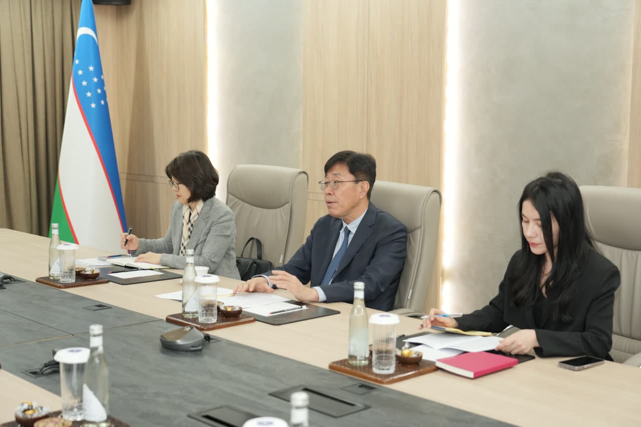 O‘zbekiston va Koreya o‘rtasida sun’iy intellekt, raqamli ta’lim sohasidagi hamkorlikni kengaytirish masalalari muhokama qilindi