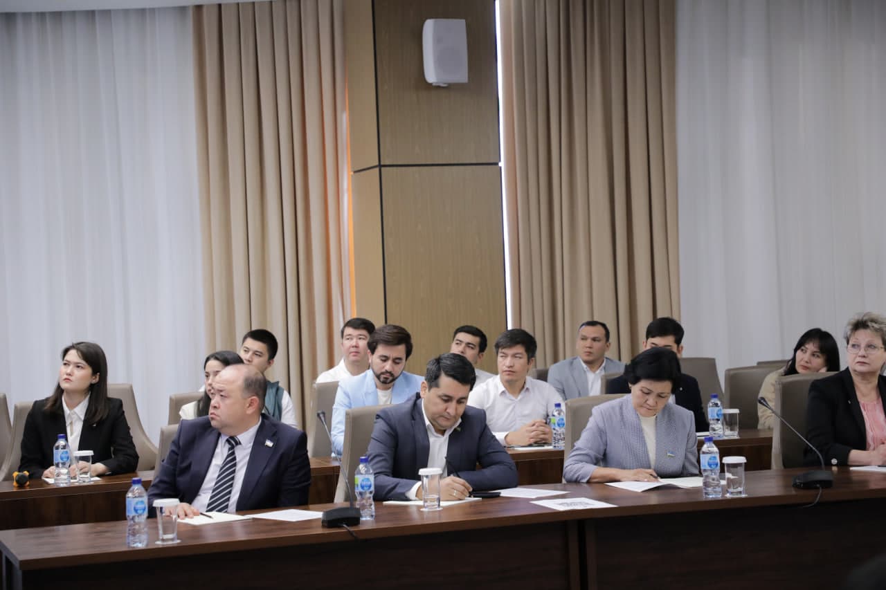 Sun’iy intellekt texnologiyalari bo‘yicha amalga oshirilayotgan loyihalar yuzasidan ochiq muloqot o‘tkazildi