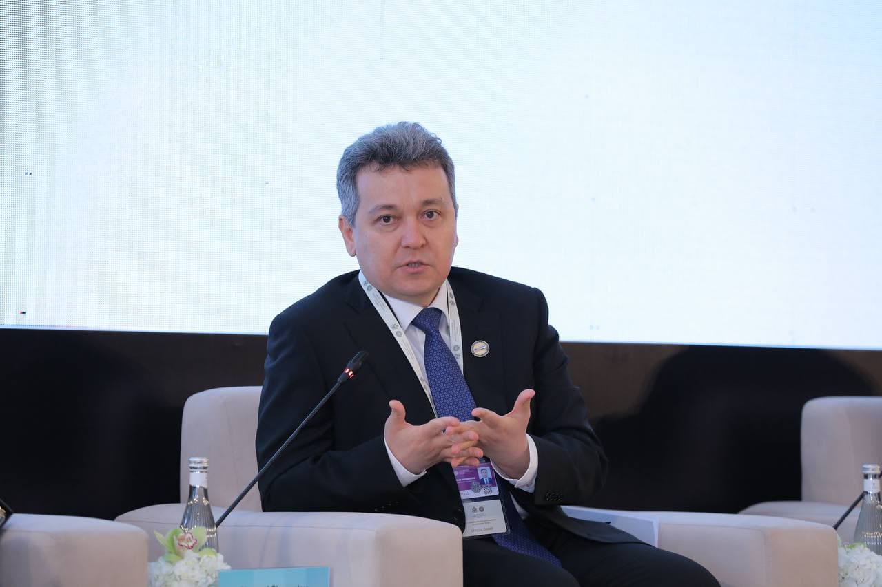 Samarqandda “C5+1” formatidagi biznes dasturining asosiy yo‘nalishlaridan biri raqamli texnologiyalar bo‘ldi